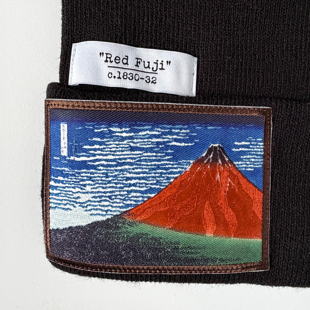 北斎刺繍ワッペンニット帽　赤富士