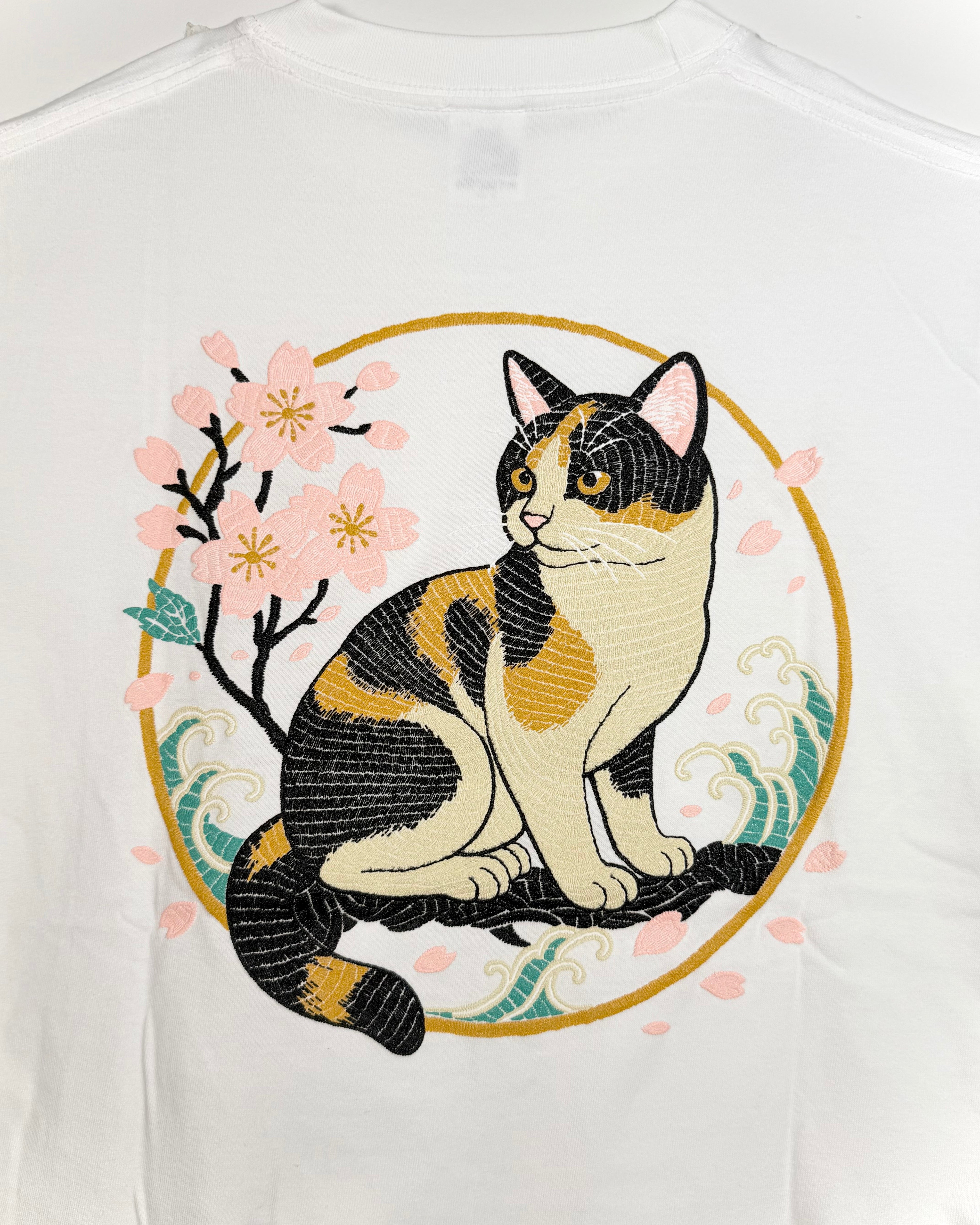 Tシャツ 三毛猫　ホワイト